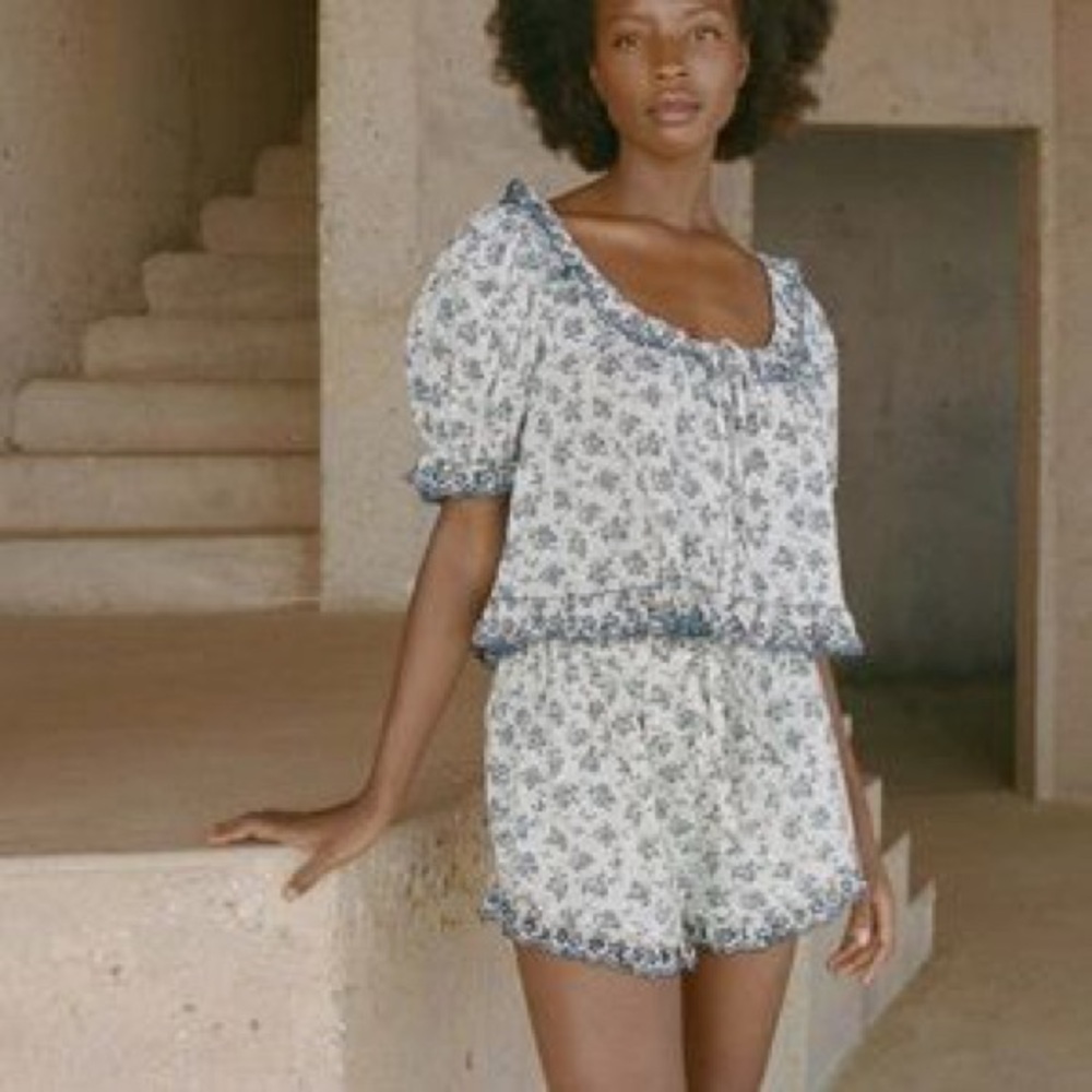 Doen Lazuli shorts set. Size S.